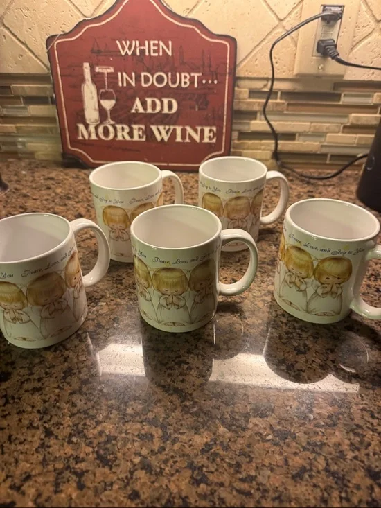 Precious Moments Angel Ceramic Mug Set - White with Cream and Tan Accents - Picture 4 of 5